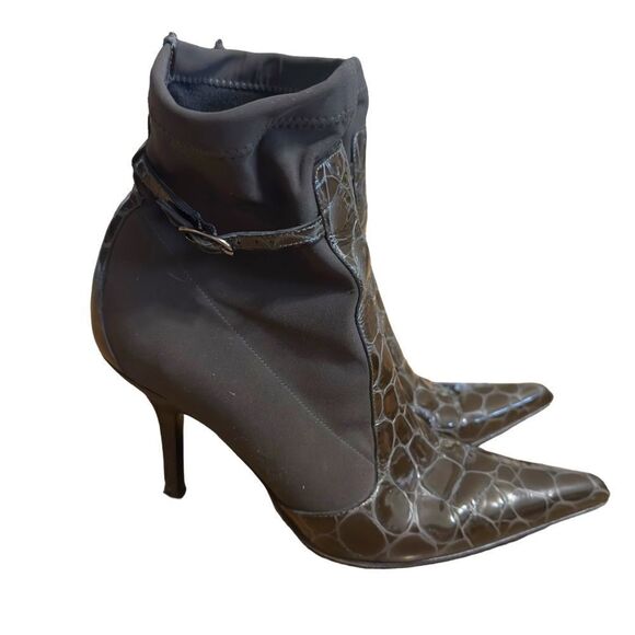 Donald J Pliner Gray Ankle Heel Boots Size 6 M - Picture 1 of 16